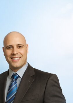 Dr. Oscar Paats, Psiquiatra Especialista en Asunción Paraguay